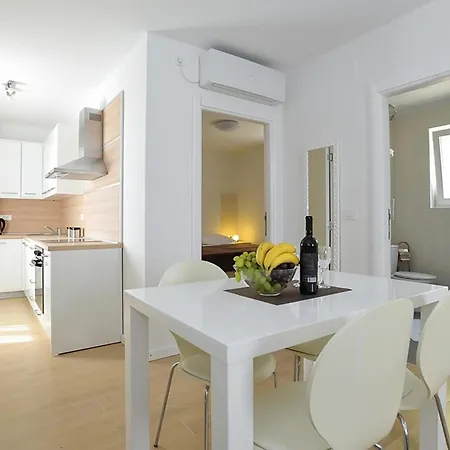 Luxurious In Appartement *